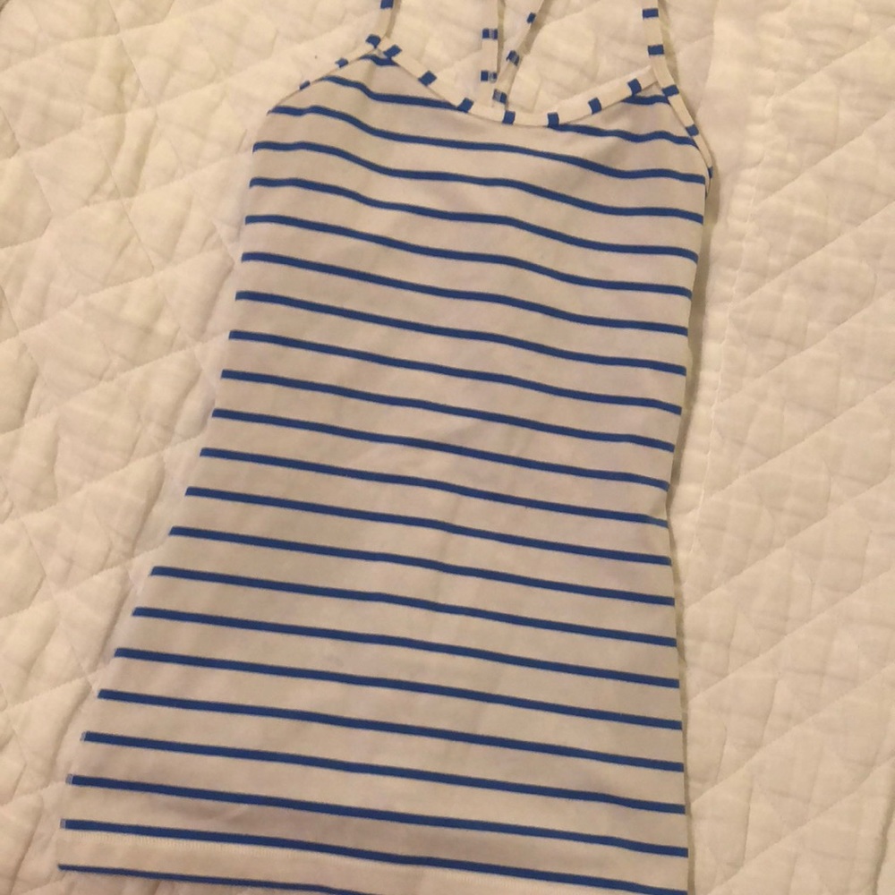 Lululemon Y tank